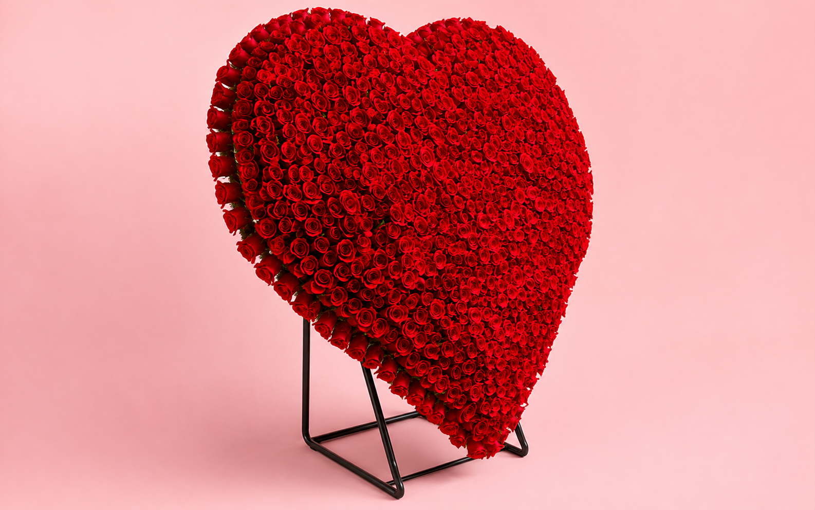 Corazón Gigante de 700 Rosas Rojas